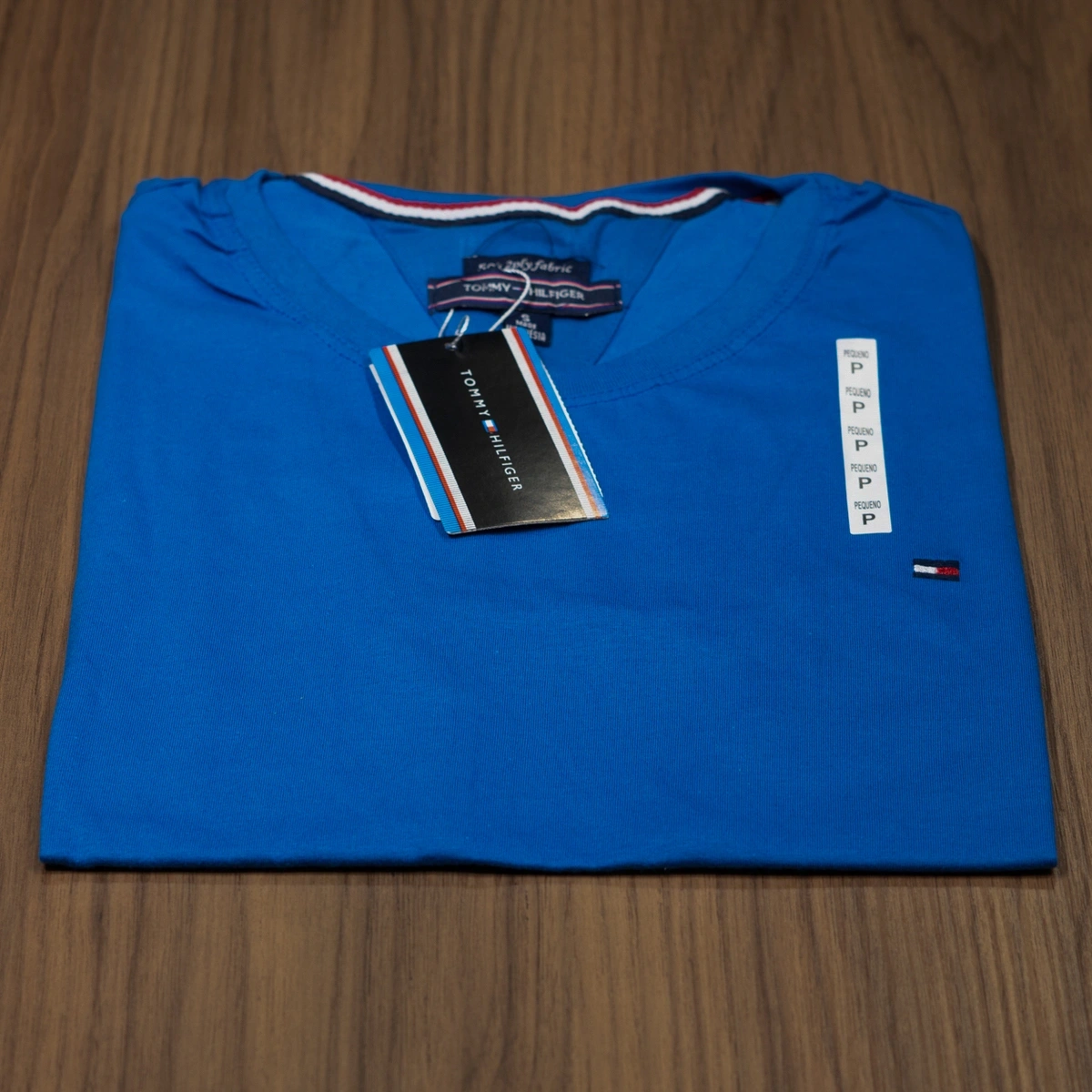 Camisa Tommy Hilfiger Básica Peruana - Imagem 23