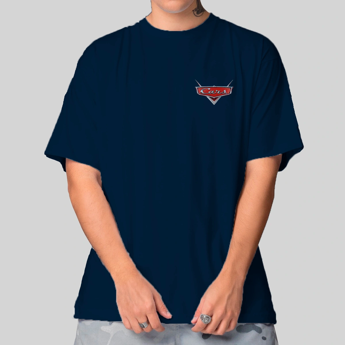 Camisa Oversized Relâmpago McQueen e Sally Carrera - Imagem 10