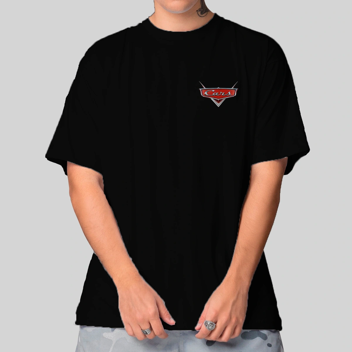 Camisa Oversized Relâmpago McQueen e Sally Carrera - Imagem 2