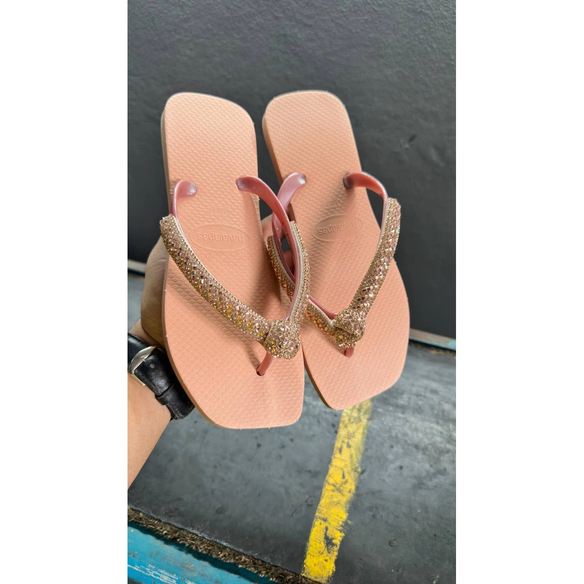 Chinelo Havaiana Strass Nozinho Luxo Promoçao - Imagem 4